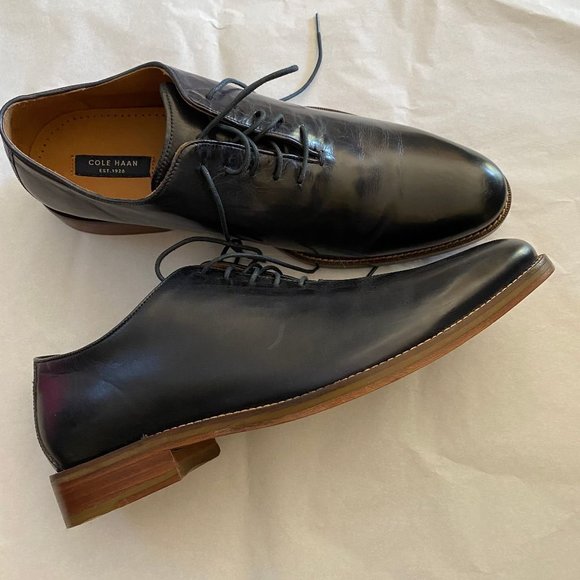 NEW cole haan leather shoes
